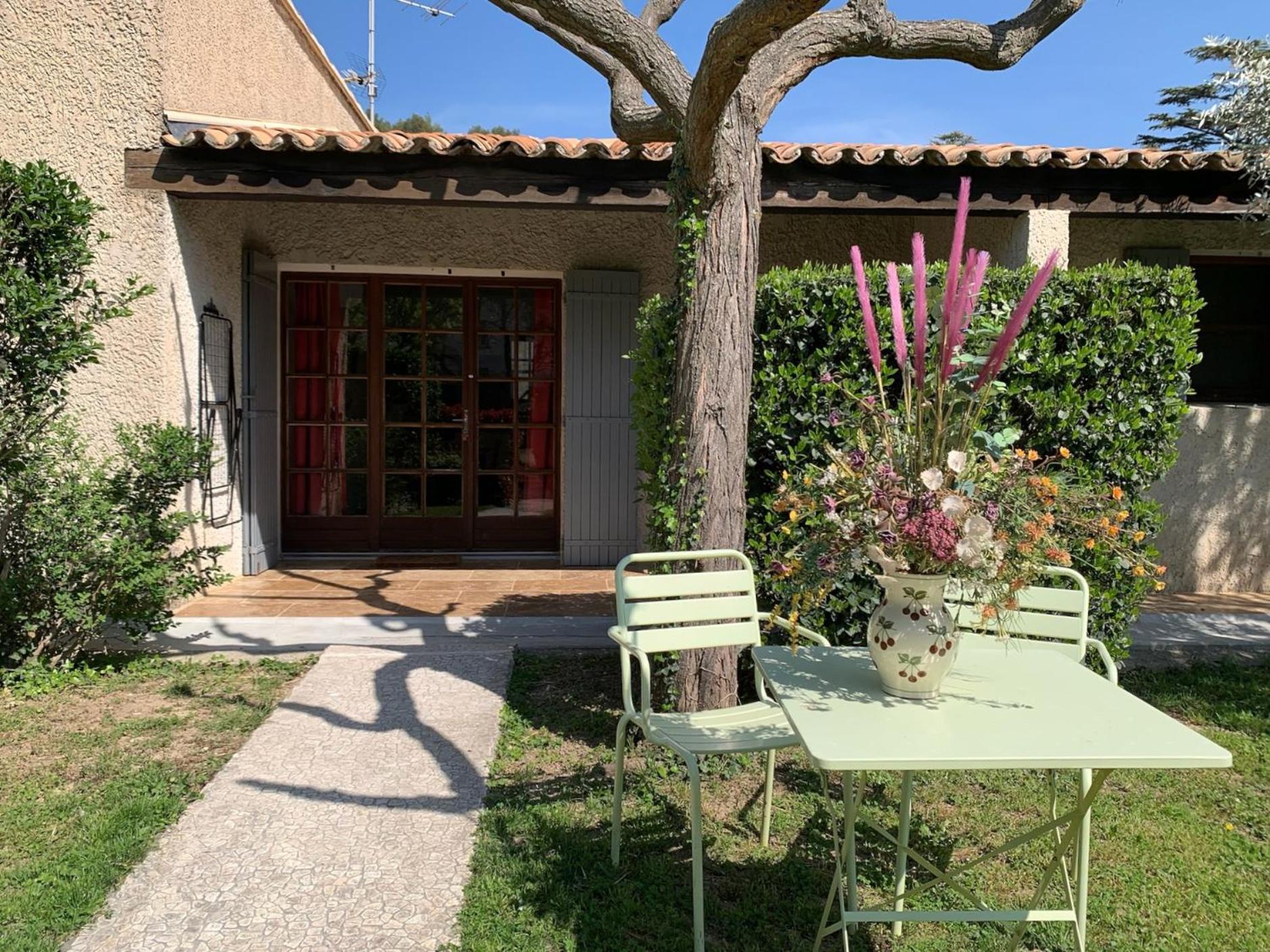 Gite La Loge 142 Route De Carpentras 84210 เวอนาสก์ ภายนอก รูปภาพ