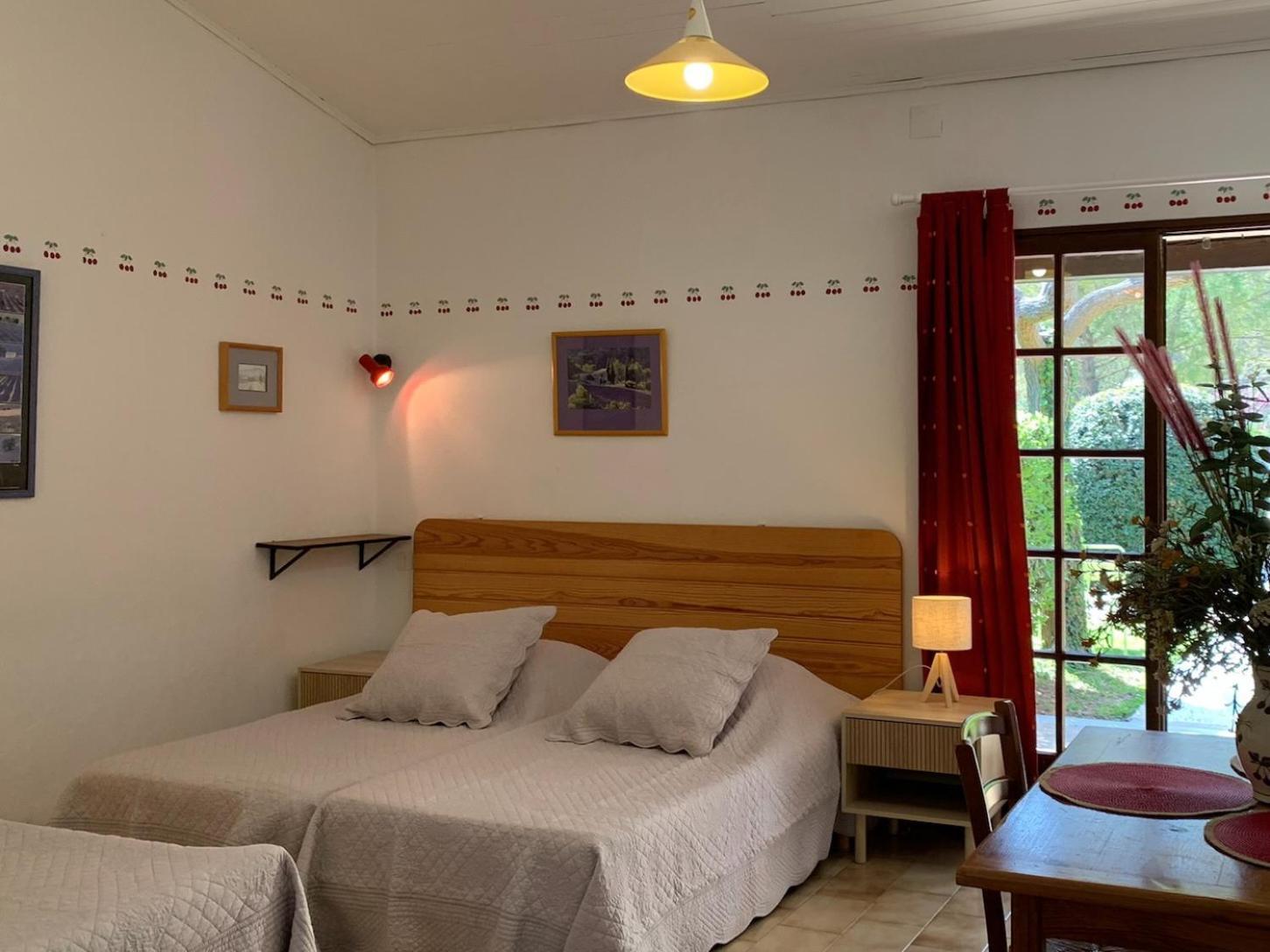 Gite La Loge 142 Route De Carpentras 84210 เวอนาสก์ ภายนอก รูปภาพ
