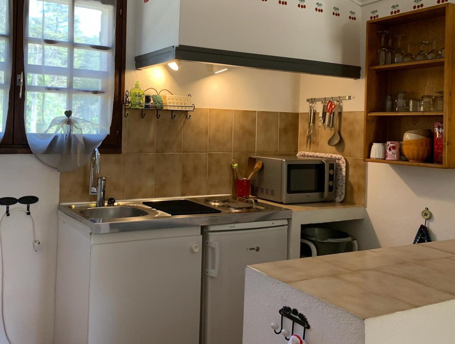 Gite La Loge 142 Route De Carpentras 84210 เวอนาสก์ ภายนอก รูปภาพ